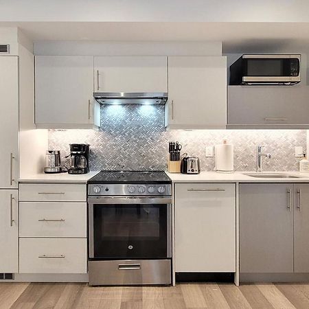 Lovely 3 Bedrooms In University Of טורונטו מראה חיצוני תמונה