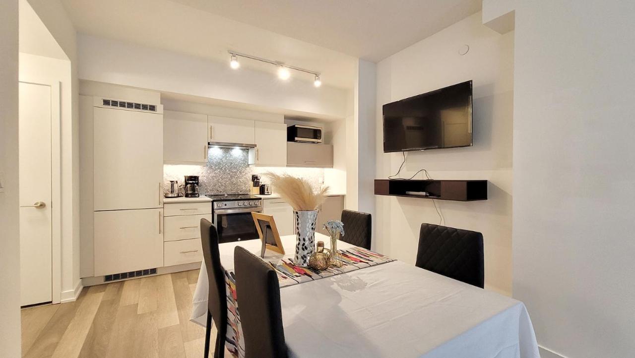 Lovely 3 Bedrooms In University Of טורונטו מראה חיצוני תמונה