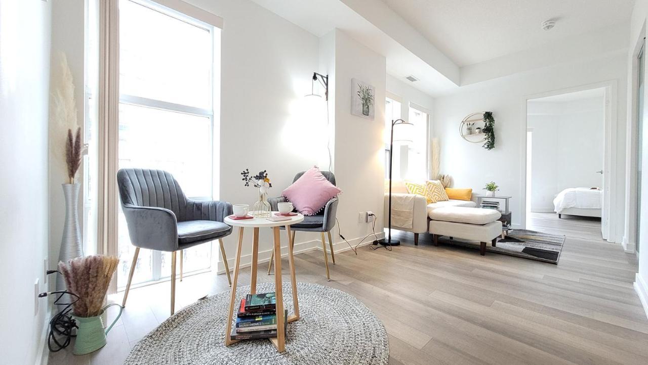 Lovely 3 Bedrooms In University Of טורונטו מראה חיצוני תמונה